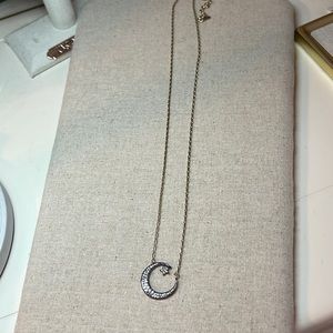 NWOT Stella & Dot Pave Crescent Necklace